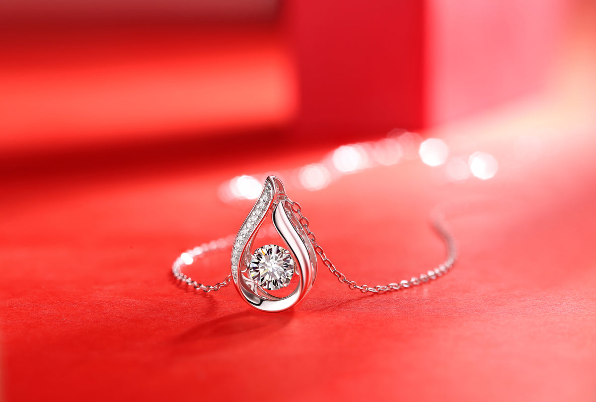 Round Moissanite Open Teardrop Pendant Necklace in 925 Silver