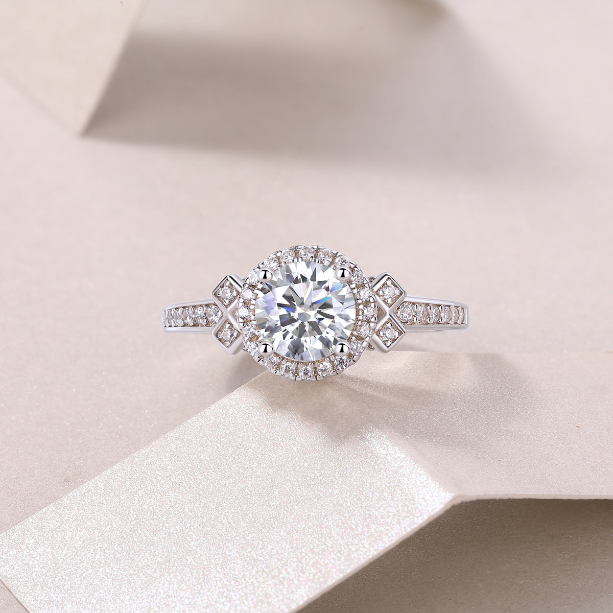 Round Moissanite Halo Ring with Geometric Side Accents in 925 Silver