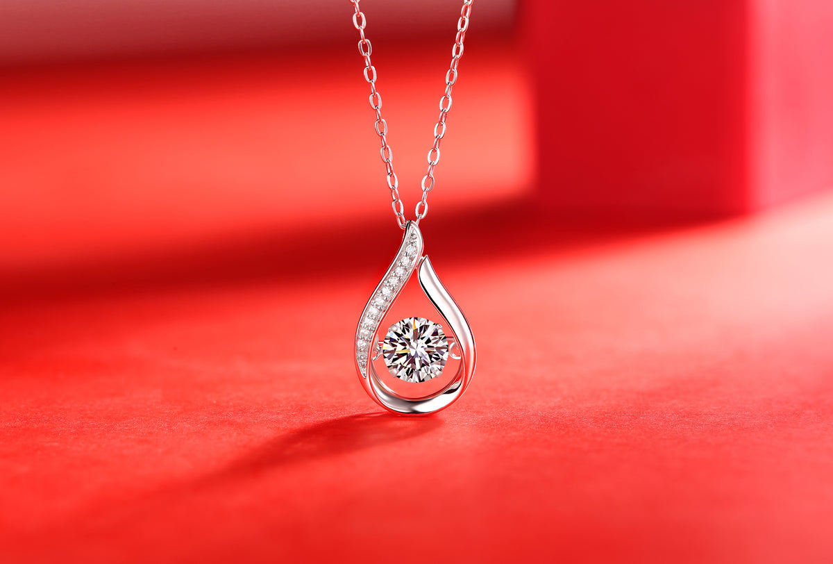 Round Moissanite Open Teardrop Pendant Necklace in 925 Silver