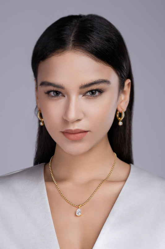 Pear Moissanite Pendant on Ball Chain in Gold-Plated 925 Silver - worn
