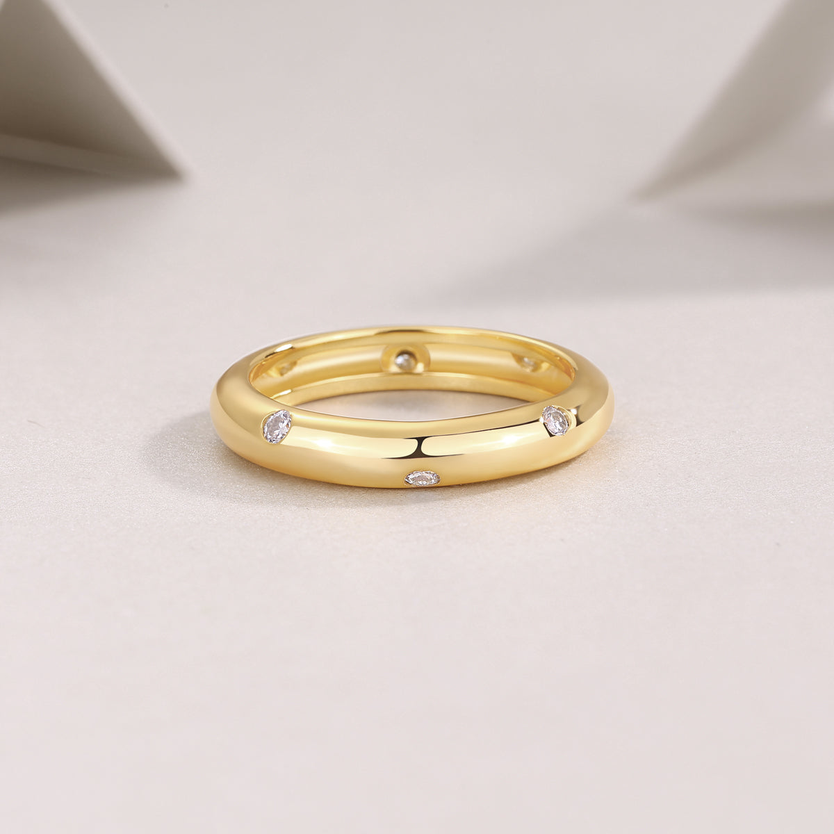 Moissanite Flush-Set Dome Band in Gold-Plated 925 Silver