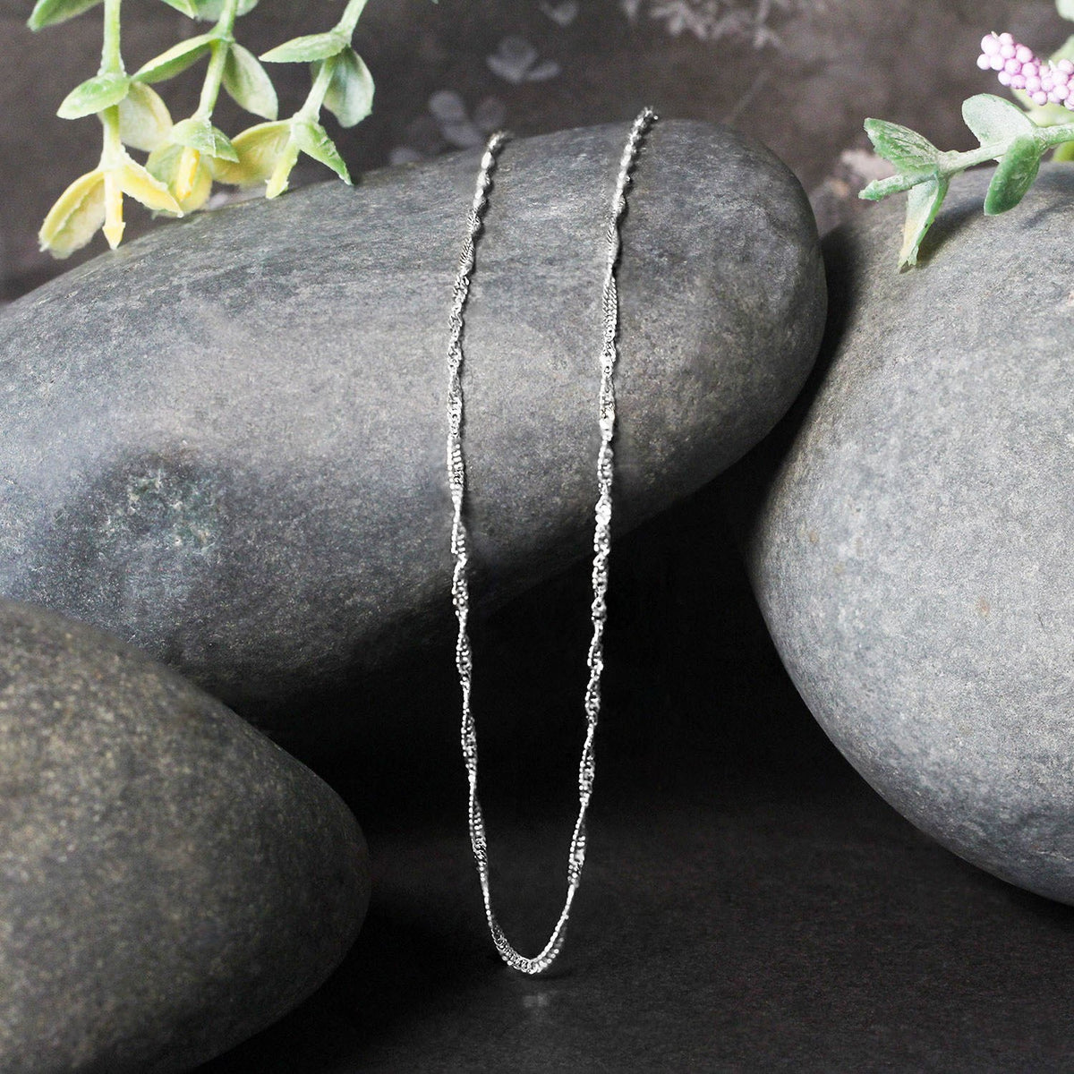 14k White Gold Singapore Chain (1.30 mm)