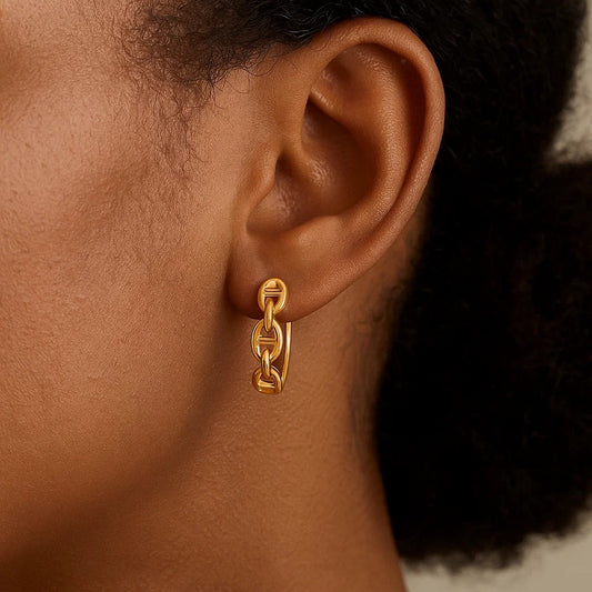 14k Yellow Gold Oval Mariner Huggies