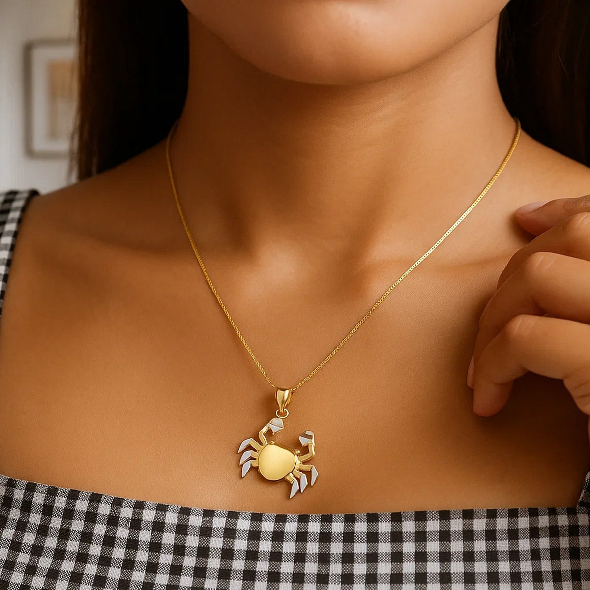 Crab Necklace in 10K Two Tone Yellow Gold