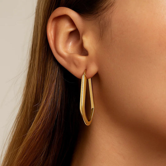 Geometric Oval Hoop Earrings in 10K Yellow Gold
