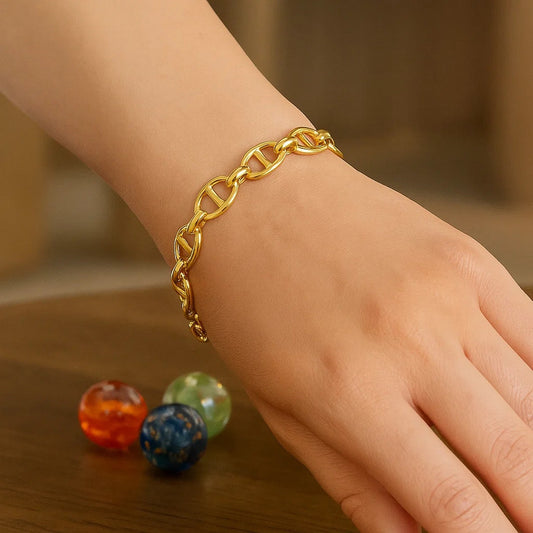 14k Yellow Gold High Polish Mariner Link Bracelet  (8.80 mm)