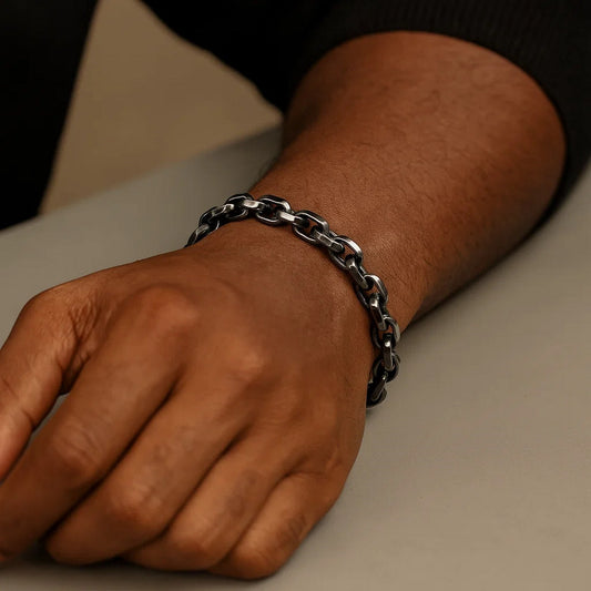 Sterling Silver Gunmetal Finish Oval Link Bracelet (7.70 mm)
