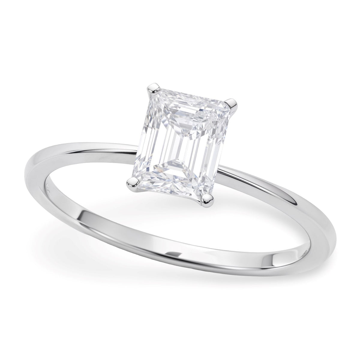1 Carat Radiant Lab Grown IGI G/VS1 Diamond Solitaire Ring in 14K White Gold