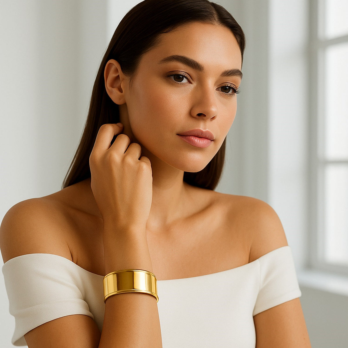 Designer Classic Cuff Bangle in 14K Yellow Gold (20.40 mm)