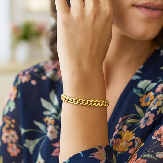 14K Yellow Gold Cuban Link Bracelet (5.90 mm)