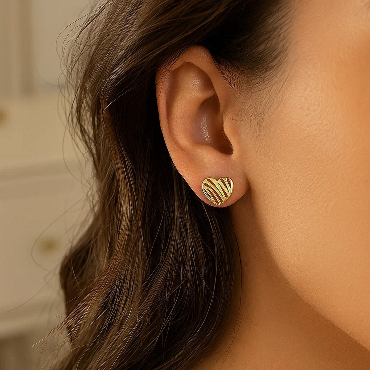 14K Yellow Gold High Polish Scribble Heart Stud Earrings