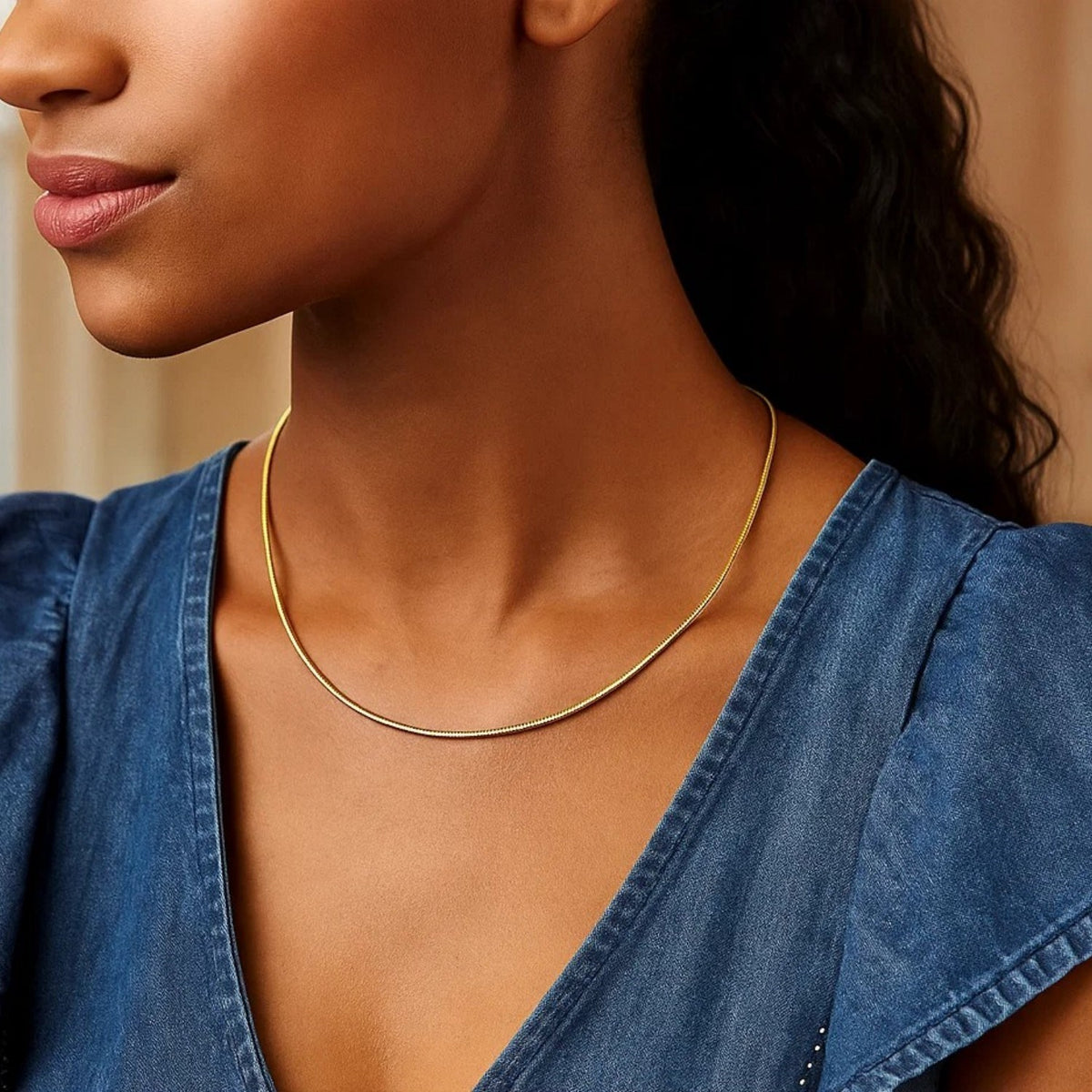 14k Yellow Gold Necklace in a Round Omega Chain Style