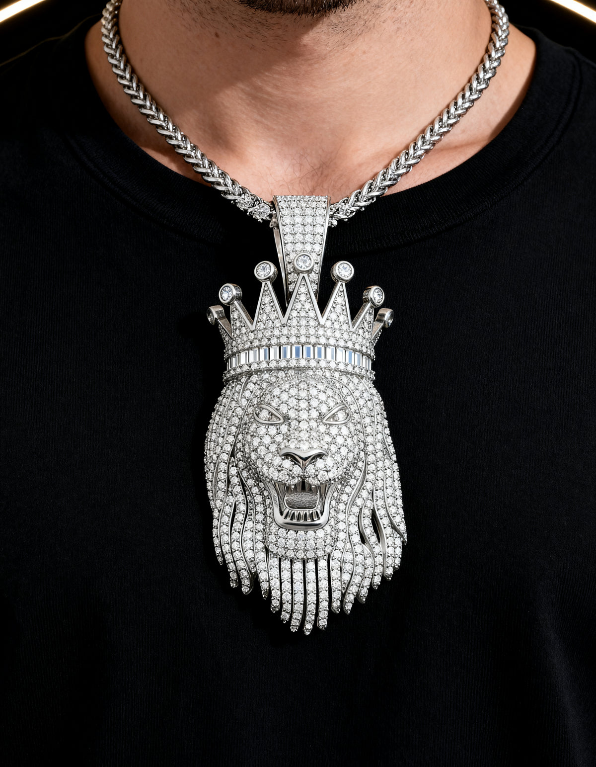Crown Lion Pendant in 925 silver with moissanite - worn on a chain